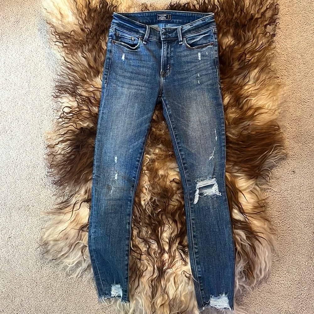 ABERCROMBIE & FITCH Harper Low Rise Ankle Jeans 00 24